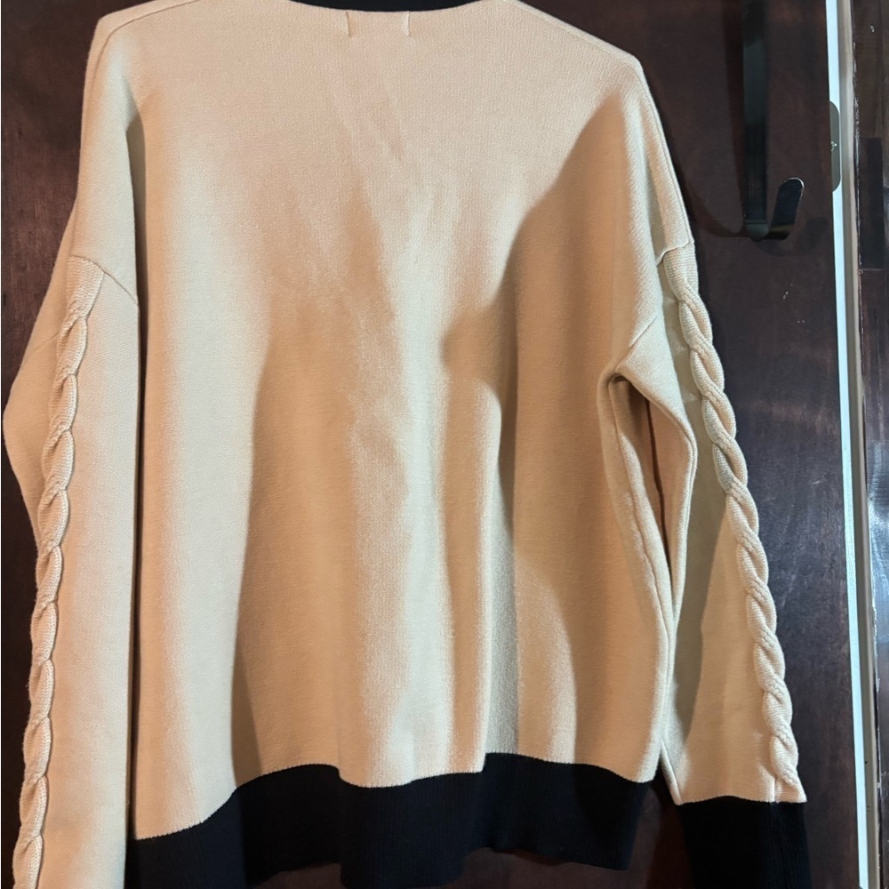 Monrow Colorblocked V-Neck Cardigan - Picture 5 of 6